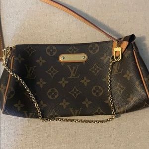 Louis Vuitton Crossbody